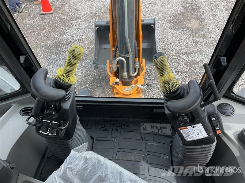 CASE 851NX 4x4 Retroexcavadora (Sin Usar) / Backhoe Loa لوادر ذات جرافات عكسية