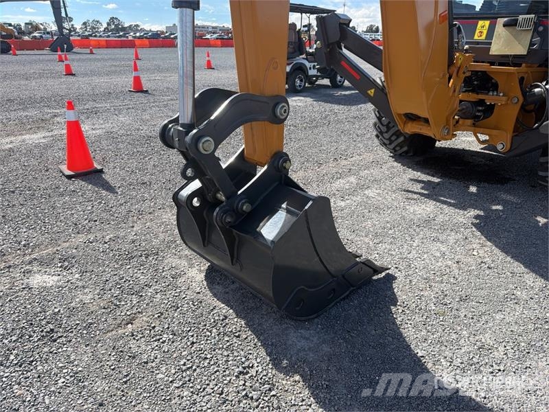 CASE 851NX 4x4 Retroexcavadora (Sin Usar) / Backhoe Loa Kotrórakodók