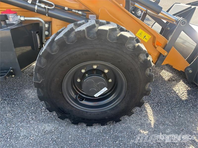 CASE 851NX 4x4 Retroexcavadora (Sin Usar) / Backhoe Loa Kotrórakodók