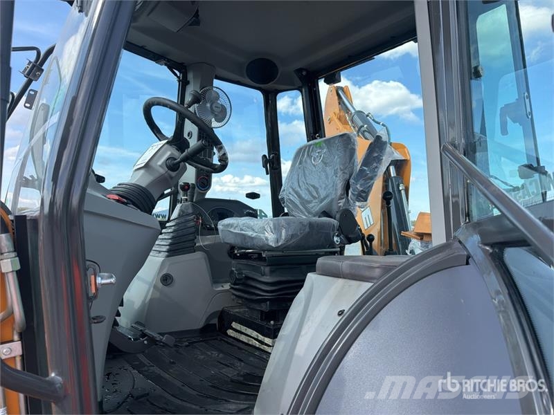 CASE 851NX 4x4 Retroexcavadora (Sin Usar) / Backhoe Loa Rovokopači