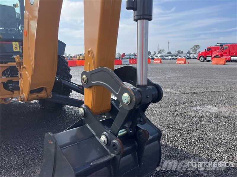 CASE 851NX 4x4 Retroexcavadora (Sin Usar) / Backhoe Loa لوادر ذات جرافات عكسية