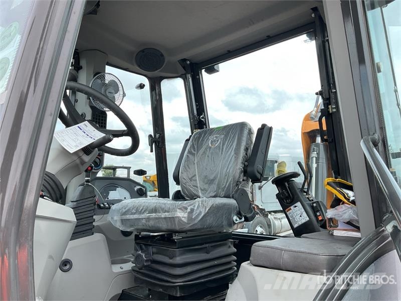 CASE 851NX 4x4 Retroexcavadora (Sin Usar) / Backhoe Loa لوادر ذات جرافات عكسية