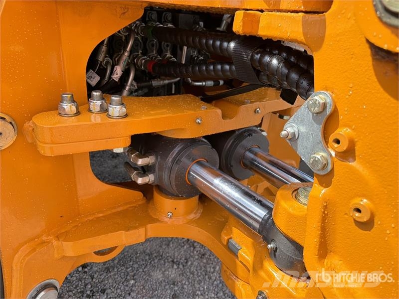 CASE 851NX 4x4 Retroexcavadora (Sin Usar) / Backhoe Loa Tractopelle