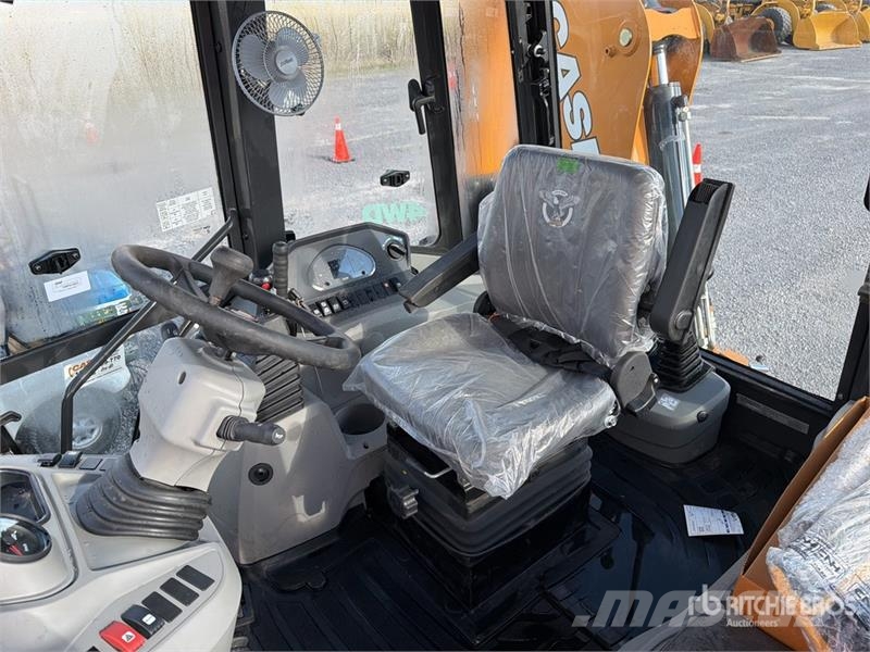 CASE 851NX 4x4 Retroexcavadora (Sin Usar) / Backhoe Loa Retrocargadoras