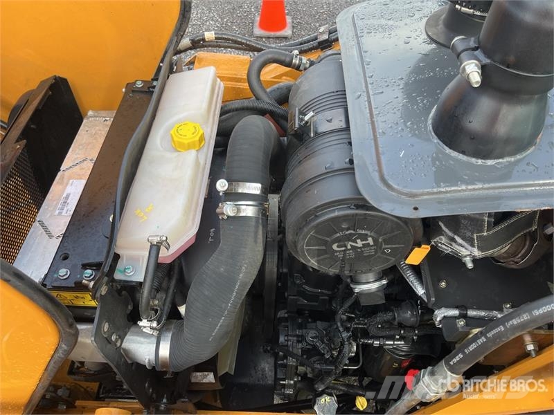 CASE 851NX 4x4 Retroexcavadora (Sin Usar) / Backhoe Loa لوادر ذات جرافات عكسية