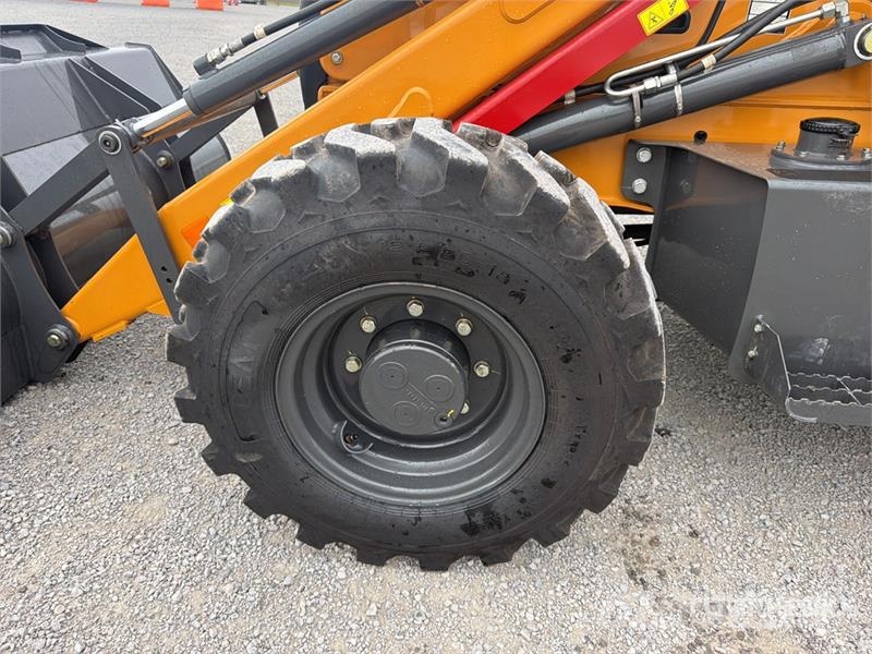 CASE 851NX 4x4 Retroexcavadora (Sin Usar) / Backhoe Loa Retrocargadoras