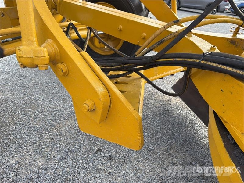 CAT 120 H Motoconformadora / Motor Grader Grejderi