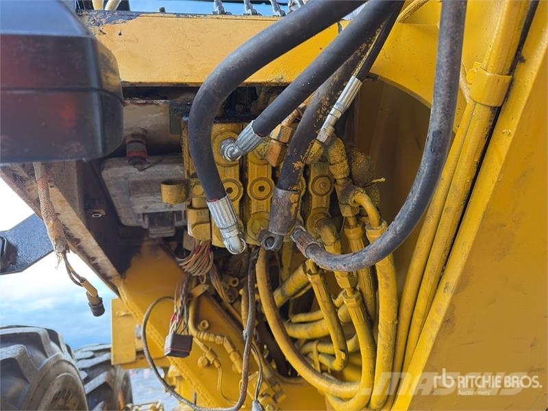 CAT 120 H Motoconformadora / Motor Grader Grejderi