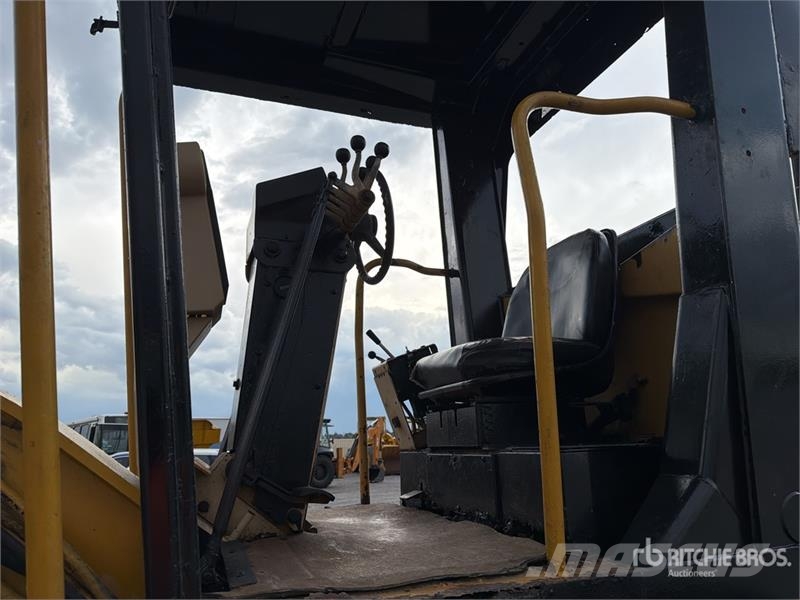 CAT 120 H Motoconformadora / Motor Grader Grejderi