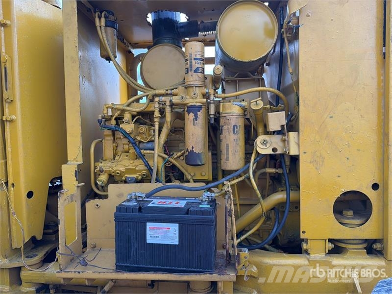 CAT 120 H Motoconformadora / Motor Grader Grejderi