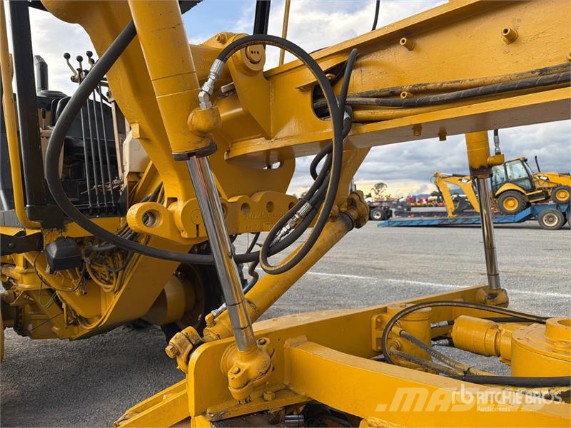 CAT 120 H Motoconformadora / Motor Grader Grejderi
