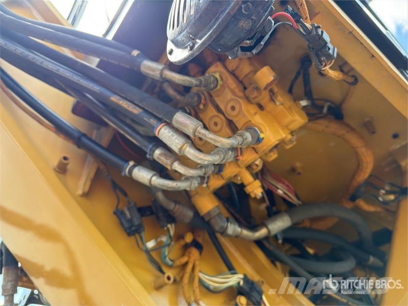 CAT 120k Motoconformadora / Motor Grader Motoniveladoras