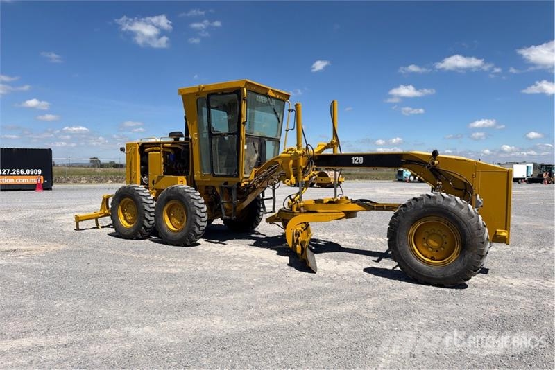 CAT 120k Motoconformadora / Motor Grader Graders