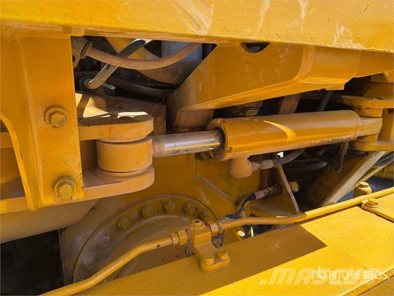 CAT 120k Motoconformadora / Motor Grader Graders