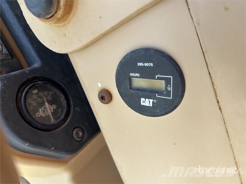 CAT 120k Motoconformadora / Motor Grader Graders
