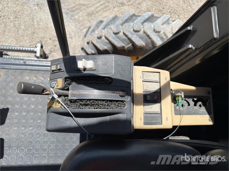 CAT 120k Motoconformadora / Motor Grader Motoniveladoras