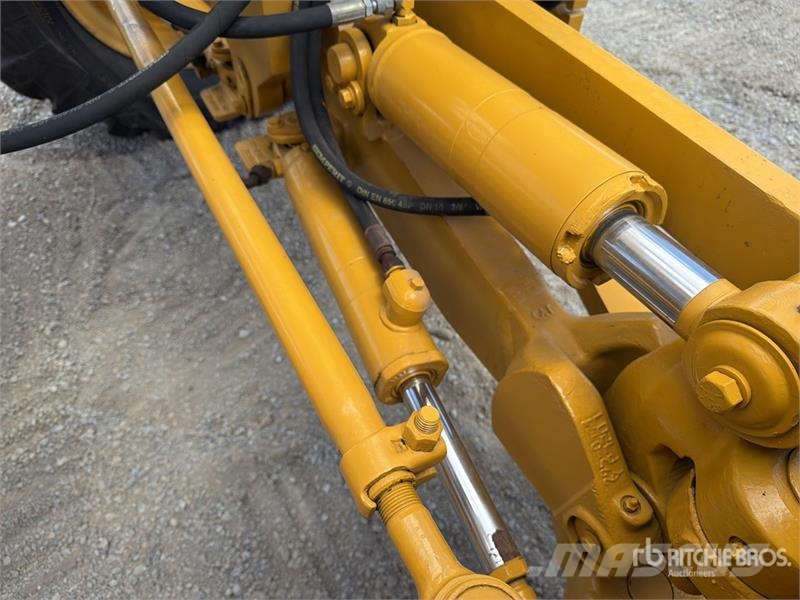 CAT 120k Motoconformadora / Motor Grader Motoniveladoras