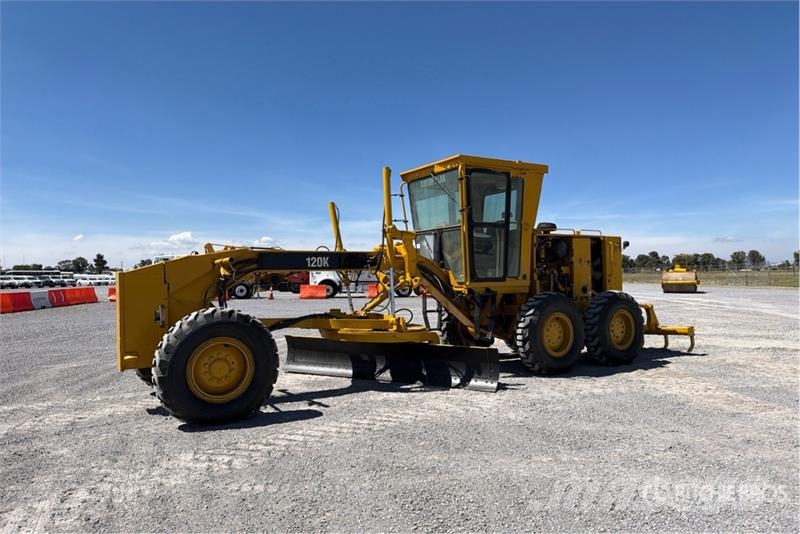 CAT 120k Motoconformadora / Motor Grader Graders