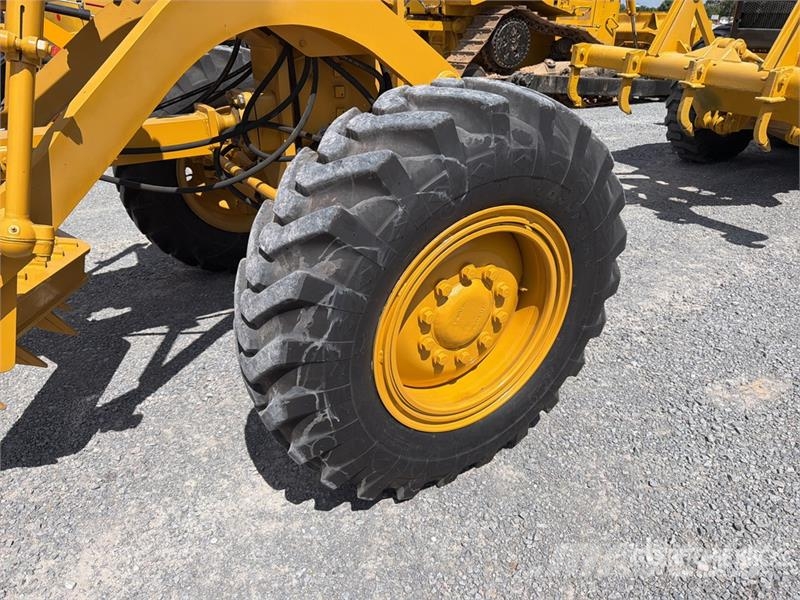 CAT 120k Motoconformadora / Motor Grader Motoniveladoras