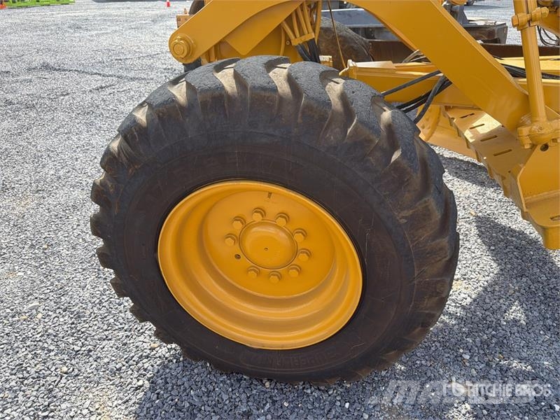 CAT 12M Motoconformadora / Motor Grader Graders
