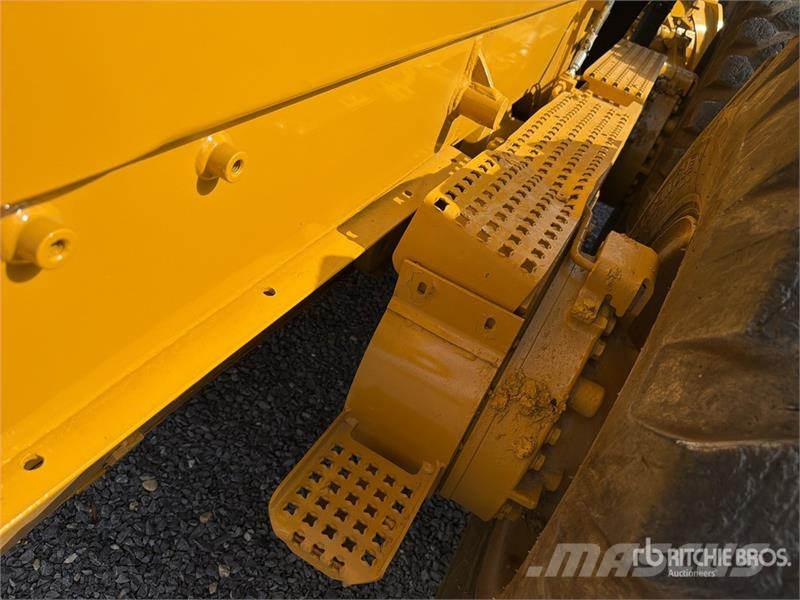 CAT 12M Motoconformadora / Motor Grader Graders