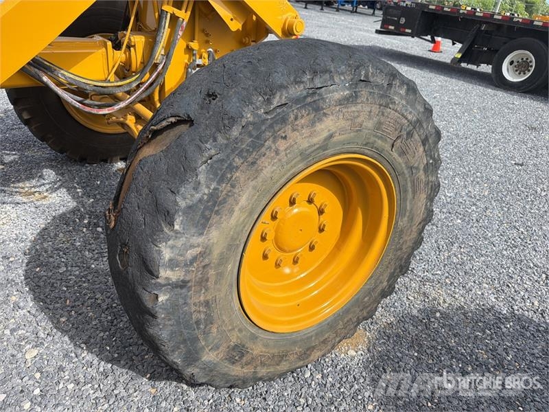 CAT 12M Motoconformadora / Motor Grader Graders