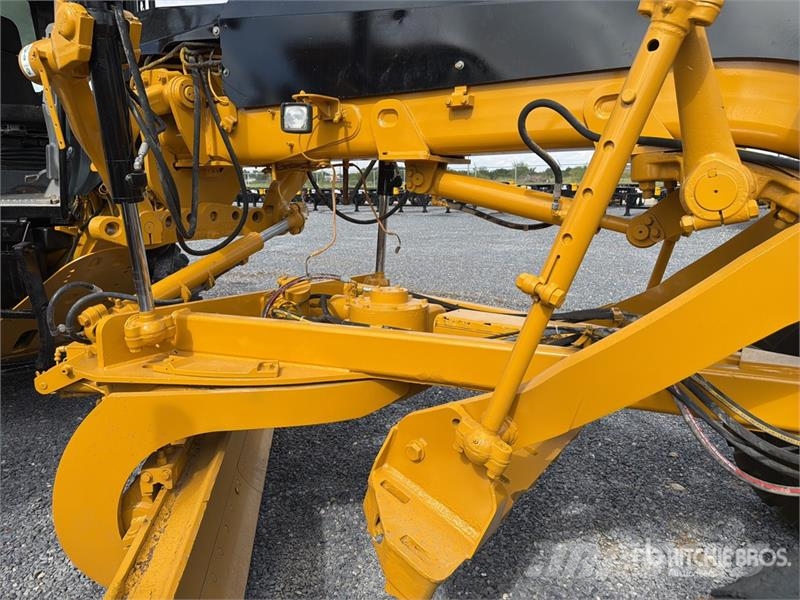CAT 12M Motoconformadora / Motor Grader Graders