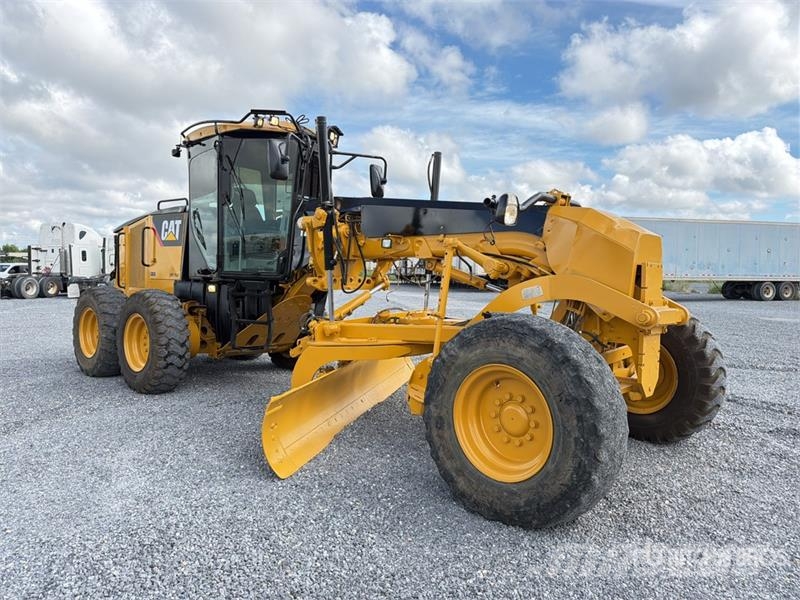 CAT 12M Motoconformadora / Motor Grader Graders