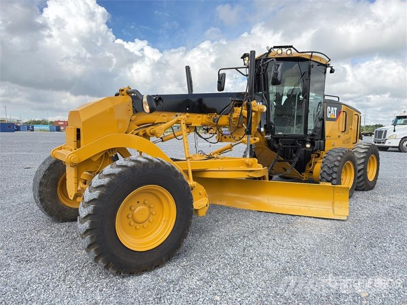 CAT 12M Motoconformadora / Motor Grader Graders