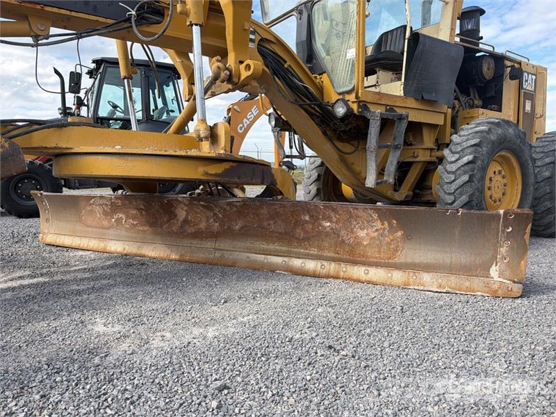 CAT 140H Niveladoras