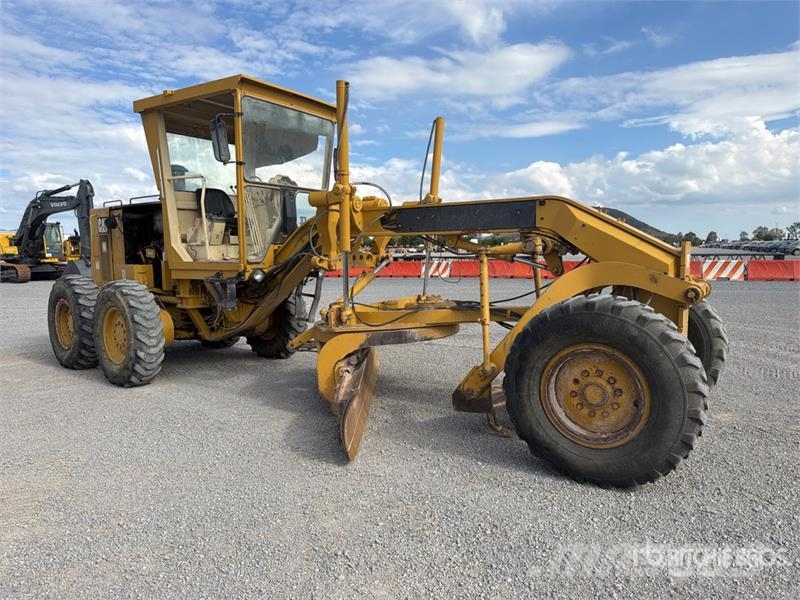 CAT 140H Niveladoras