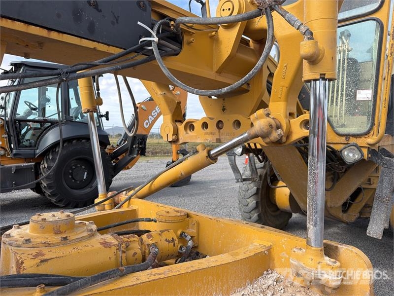CAT 140H Niveladoras