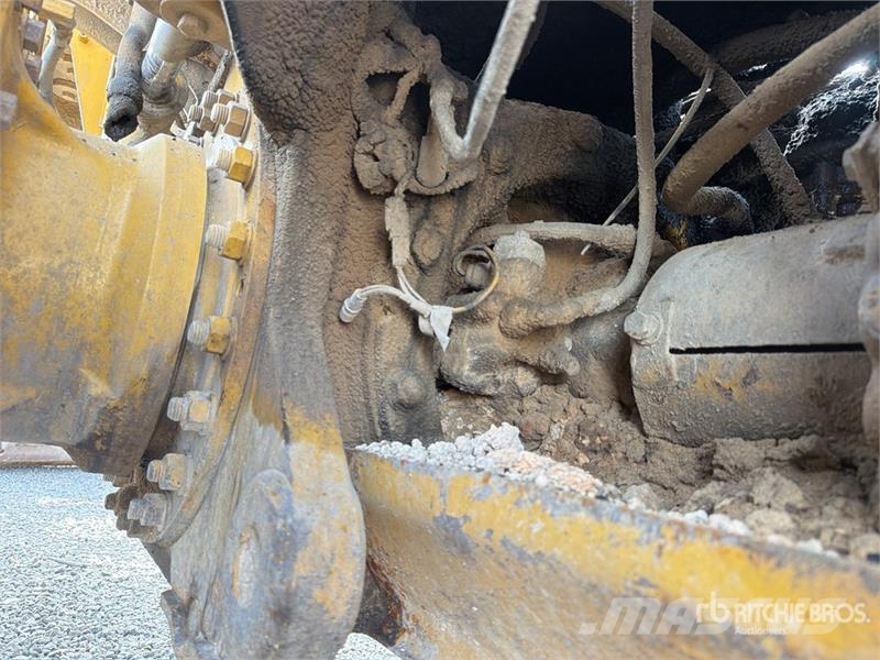 CAT 140H Motoconformadora / Motor Grader Niveladoras