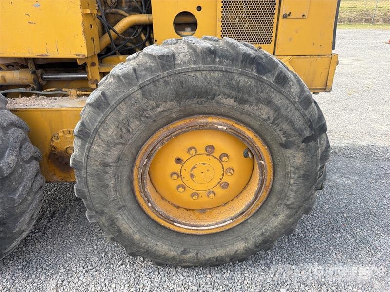 CAT 140H Motoconformadora / Motor Grader Niveladoras