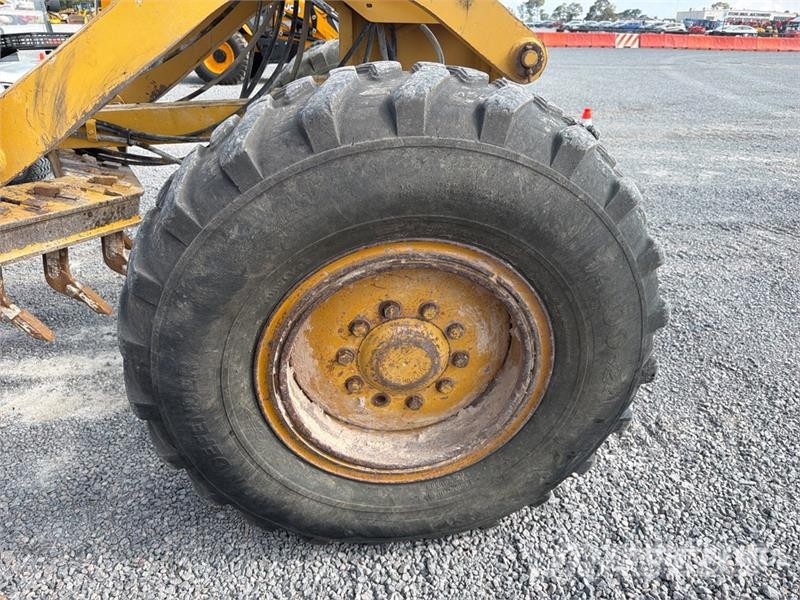 CAT 140H Motoconformadora / Motor Grader Niveladoras