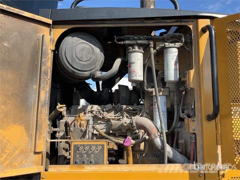 CAT 140M Motoconformadora / Motor Grader Niveleuse