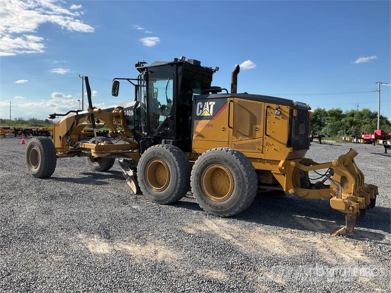 CAT 140M Motoconformadora / Motor Grader Niveleuse