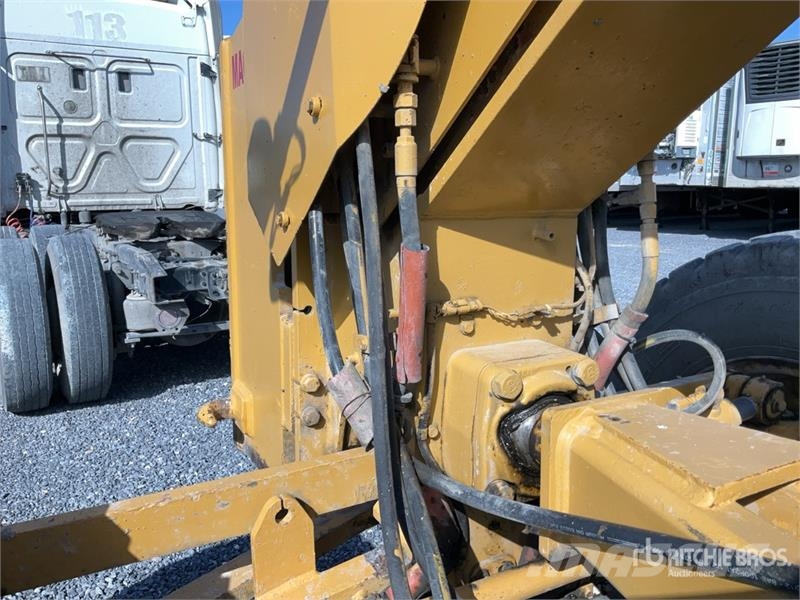 CAT 140M Motoconformadora / Motor Grader Niveleuse