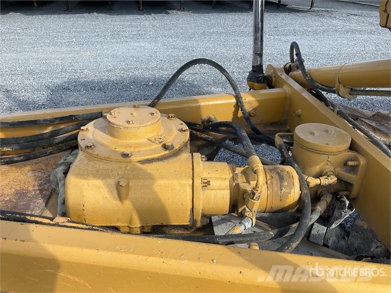 CAT 140M Motoconformadora / Motor Grader Niveleuse