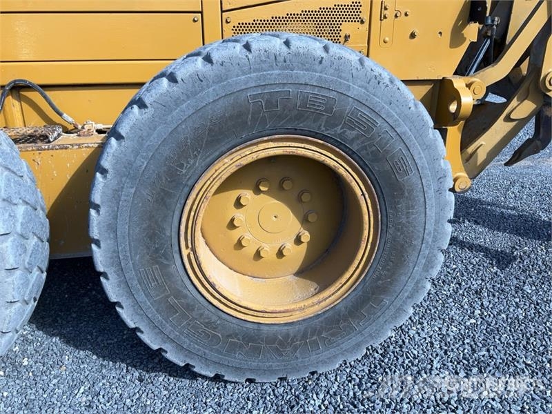CAT 140M Motoconformadora / Motor Grader Niveleuse