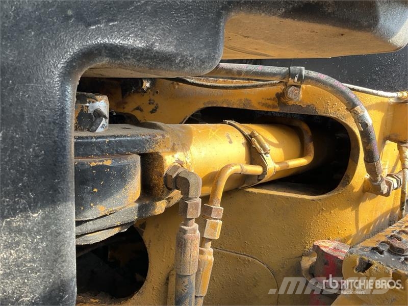CAT 140M Motoconformadora / Motor Grader Niveleuse