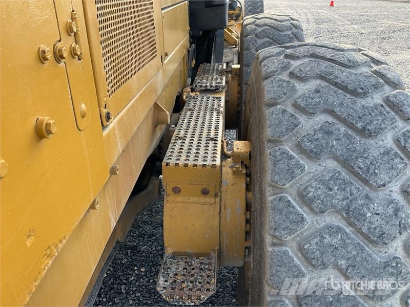 CAT 140M Motoconformadora / Motor Grader Niveleuse