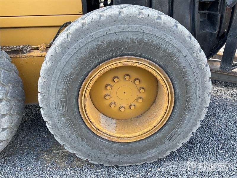 CAT 140M Motoconformadora / Motor Grader Niveleuse