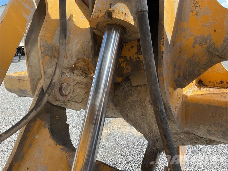 CAT 140M Motoconformadora / Motor Grader Niveleuse