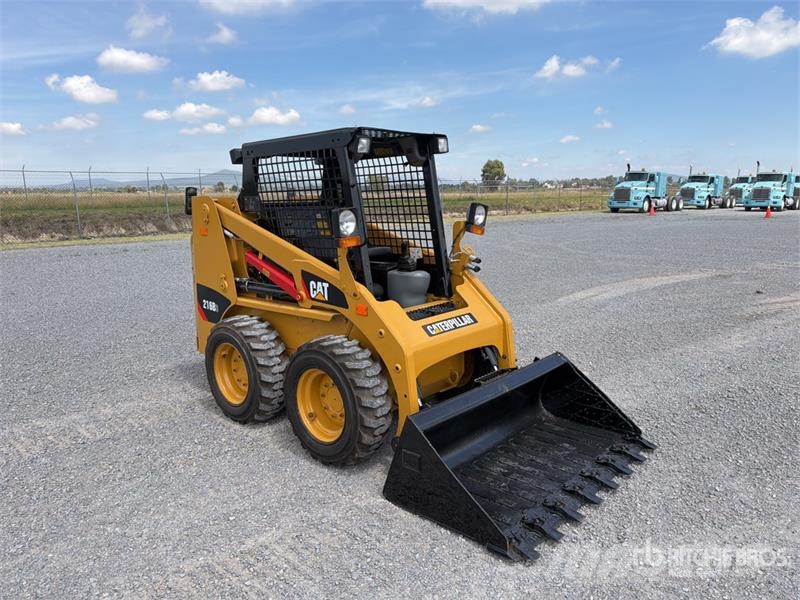 CAT 216B3 Kompaktrakodók