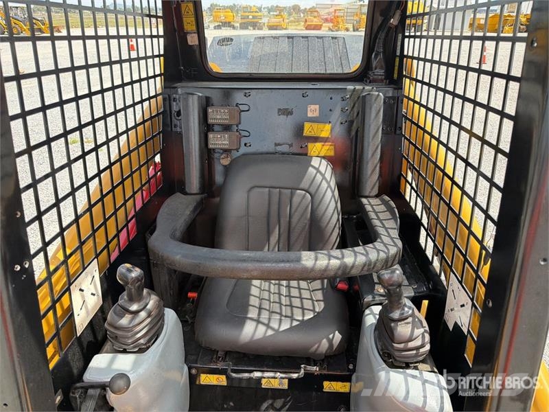 CAT 216B3 Kompaktrakodók