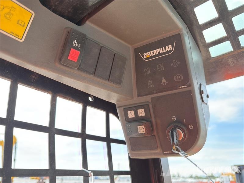 CAT 216B3 Kompaktrakodók