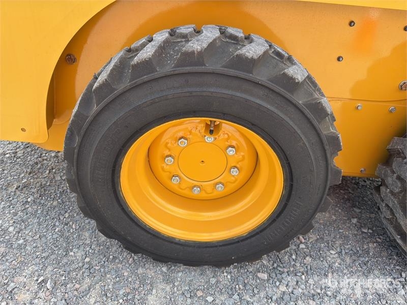 CAT 216B3 Kompaktrakodók