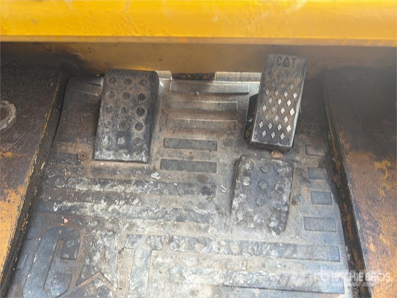 CAT 242B Series II Minicargador / Skid Steer Loader Φορτωτάκια