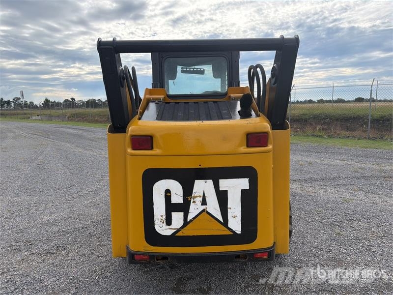 CAT 242B Series II Minicargador / Skid Steer Loader Φορτωτάκια